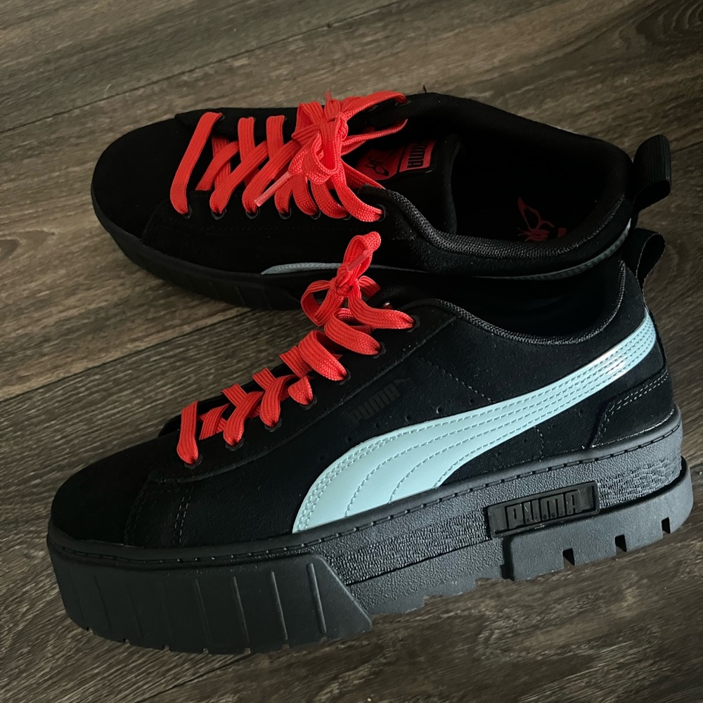 Platform Puma sneakers
